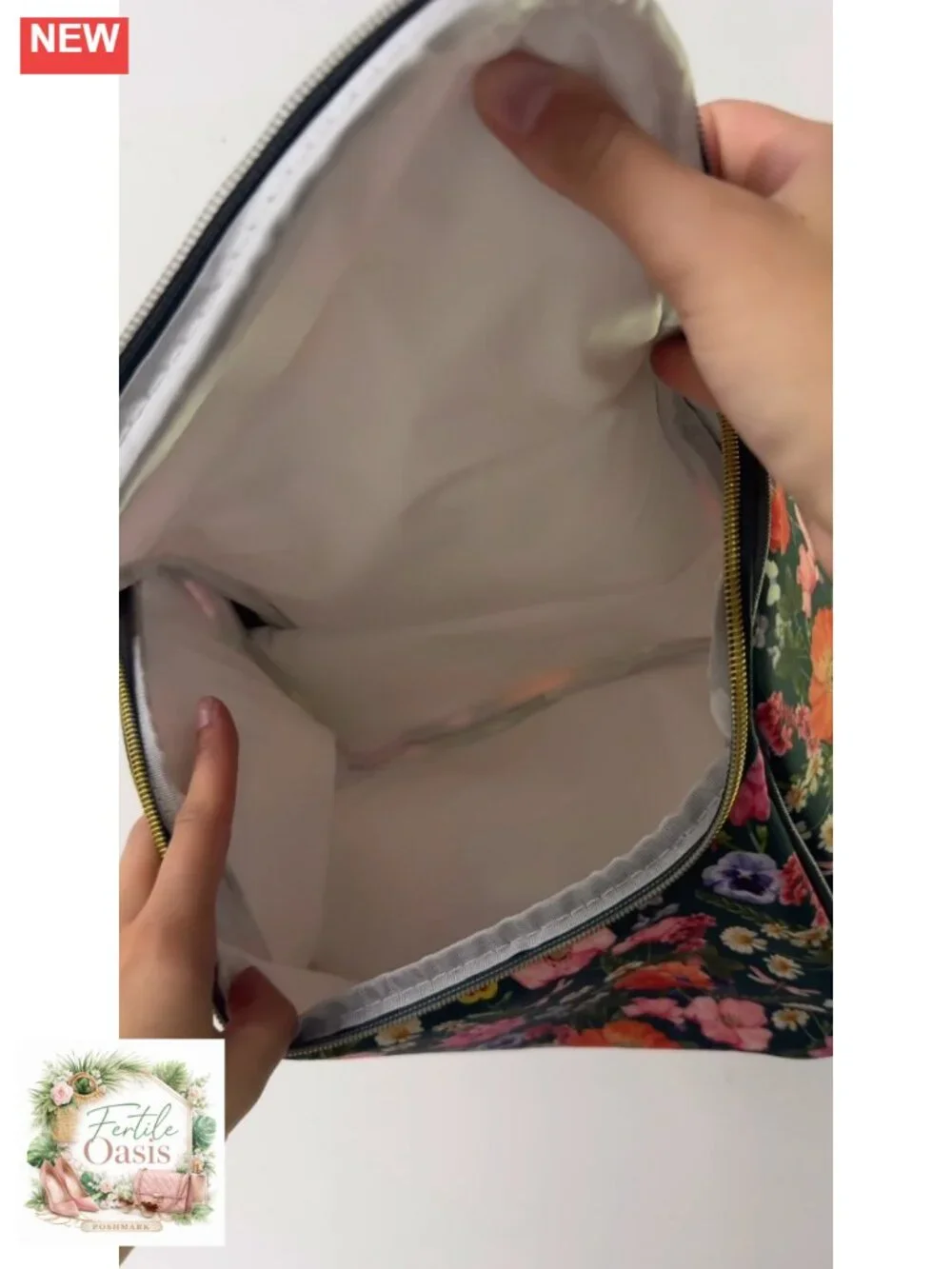 Insulated Lunch Tote Bag with Wide Opening and Zipper Closure for Adults
